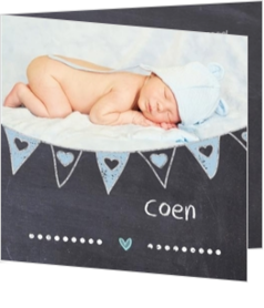 Stoer geboortekaartje ontwerpen - Geboortekaartje krijtbord met slinger en foto jong